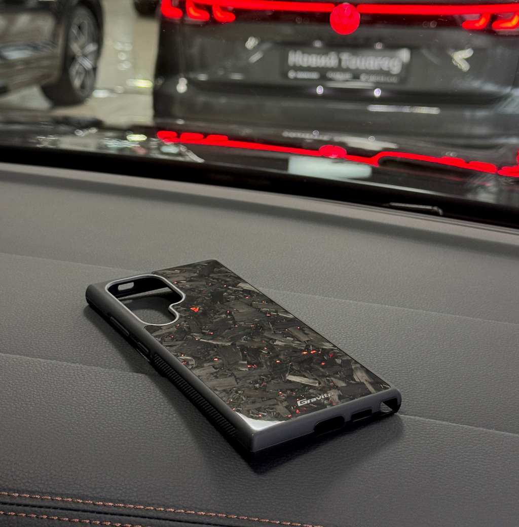 Forged Carbon Case with Red Flakes for Samsung